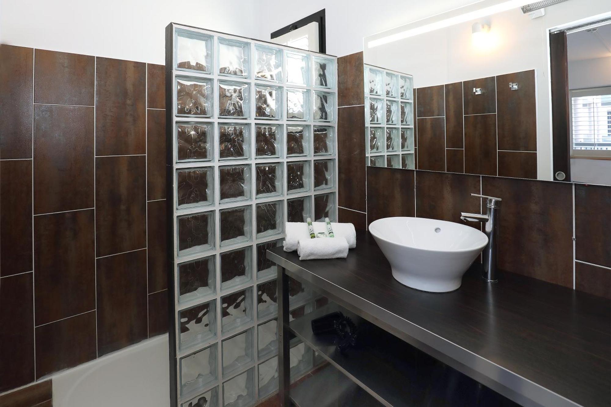 Le Néliö Hotel Aix-en-Provence Kültér fotó
